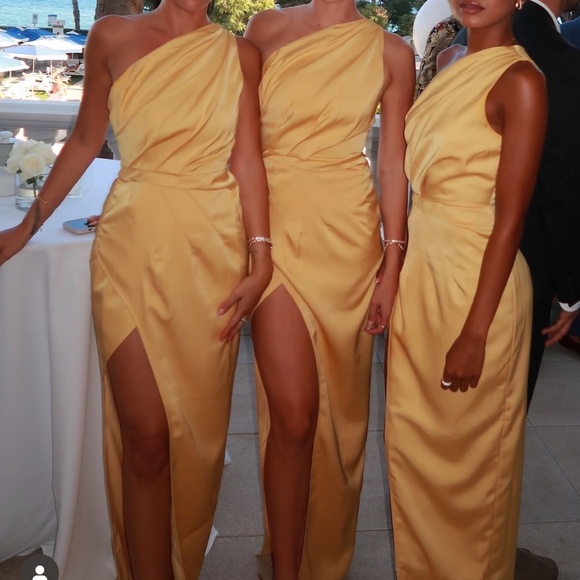 Yellow One-Shoulder Satin Gown with High Slit - Picture 1 of 2